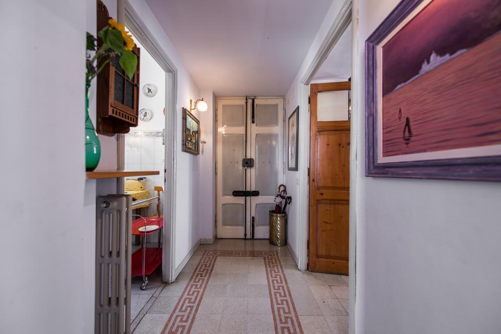 Colosseo Holiday House Roma Exterior foto