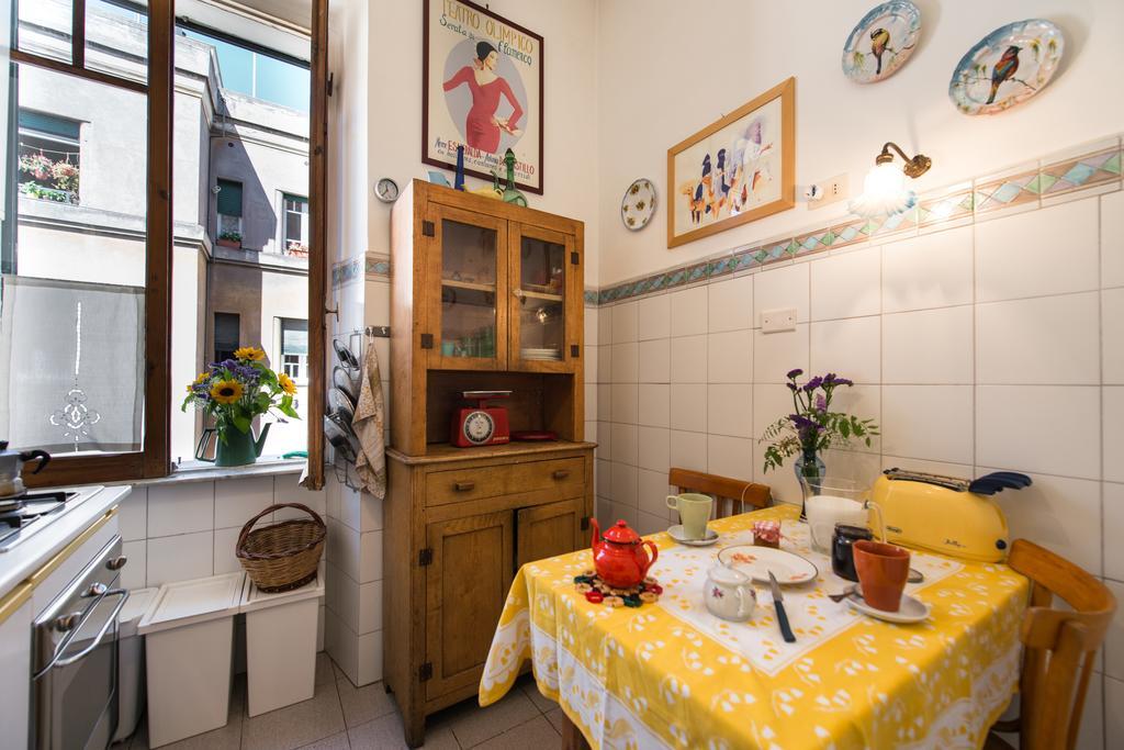 Colosseo Holiday House Roma Exterior foto